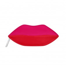 Brinde Lancome Lip Shape Pouch Red Ddp S (imagem Ilustrativa) - Nas Compras Da Marca Acima De R$239. Promoção Sujeita A Disponibilidade De Estoque.