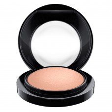 Blush Mineralize M·a·c Cosmic Force